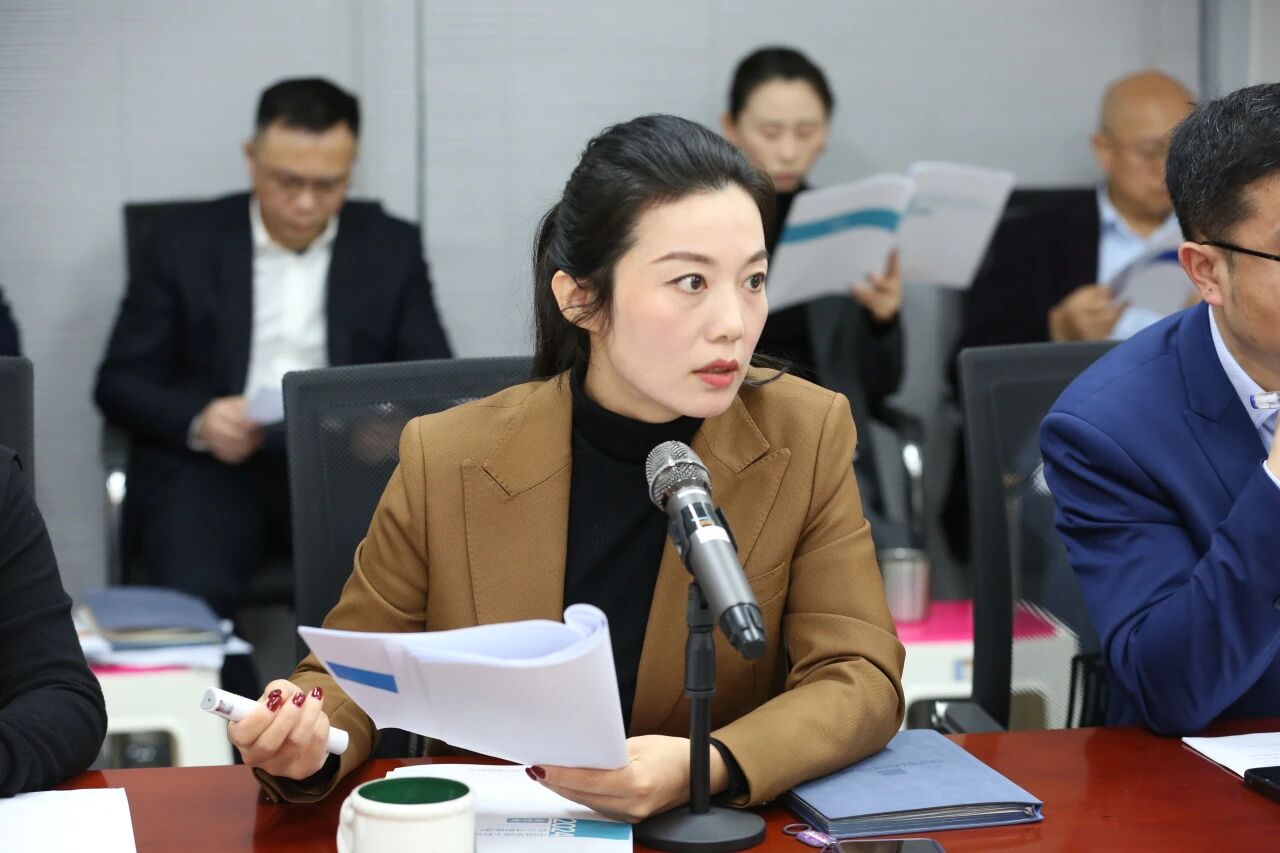 02.jpg